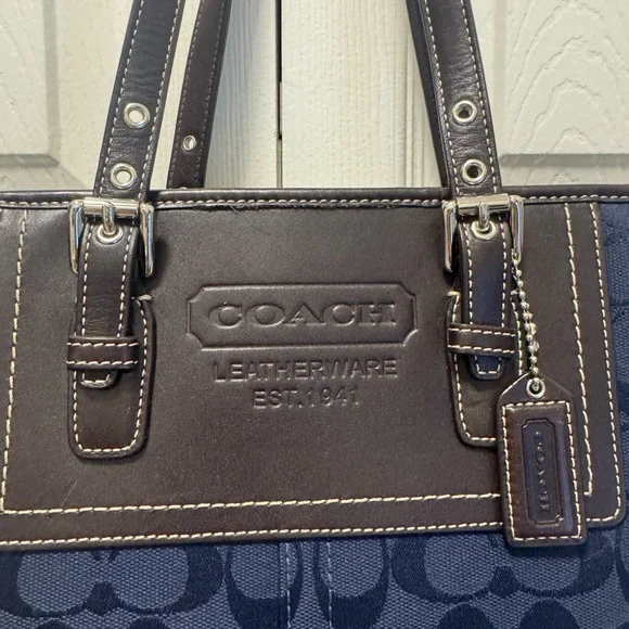 Coach 2007 Legacy Handbag - Picture 2 of 15